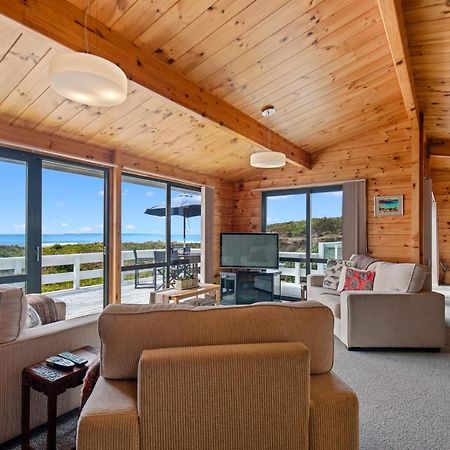 Oceanside Bach - Mount Maunganui Holiday Home Экстерьер фото