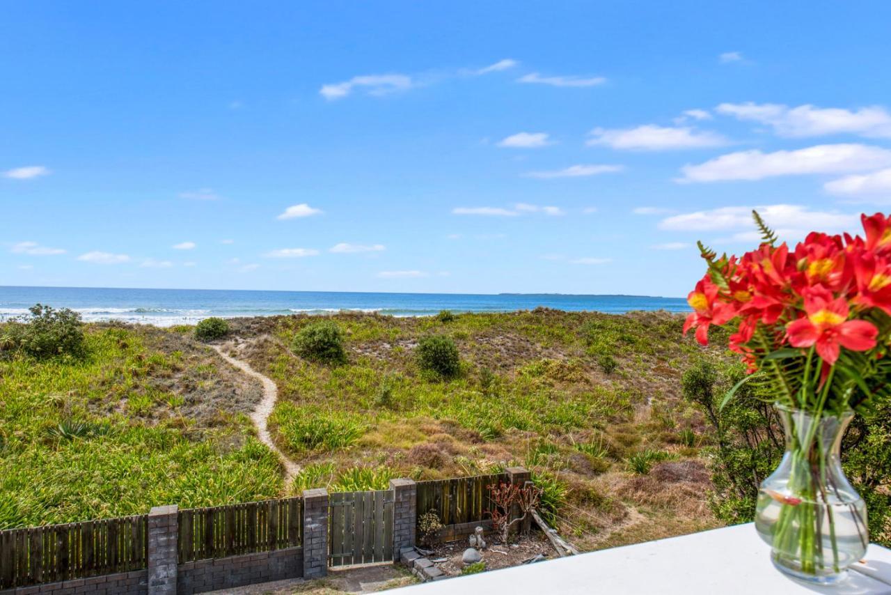 Oceanside Bach - Mount Maunganui Holiday Home Экстерьер фото