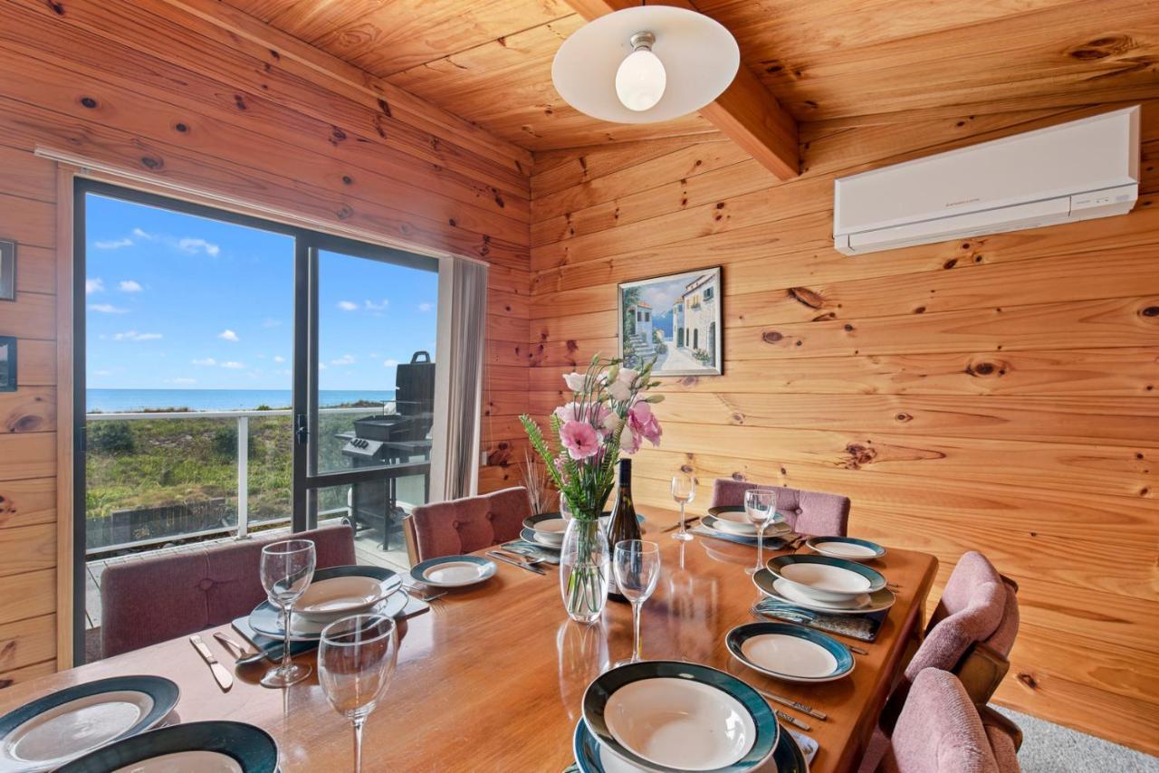 Oceanside Bach - Mount Maunganui Holiday Home Экстерьер фото